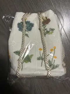 somei et miai フラワー刺繍 ポシェットマリンバッグ　未使用