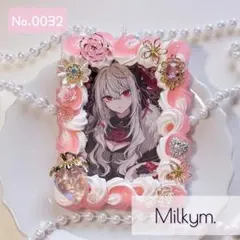 0032 ホイップデコ トレカケース B8 ピンク イチゴ 花
