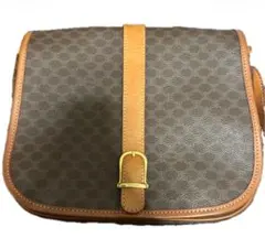 Item thumbnail for item bbf7253e-c985-4767-8f21-e51059c89a16