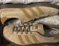 adidas タバコ