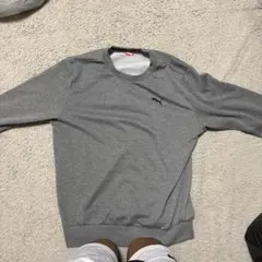 PUMA プーマ スウェット グレー Lサイズのサムネイル
