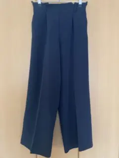 ネイビー ワイドパンツ プリーツ付き ハイウエスト　サイズL