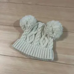 ベビー　ニット帽　オフホワイト