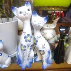 猫ちゃんの陶器置物2点セットブルー　大きなタイプ【補修有り】送料無料【最終価格】