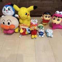 アンパンマン　クレヨンしんちゃん　おもちゃセット