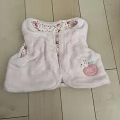 ベビーベスト ピンク うさぎ刺繍