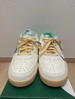 超美品 NIKE COURT VISION 28cm