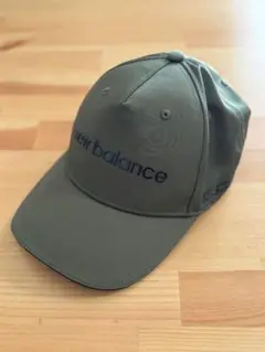 new balance オリーブグリーン キャップ