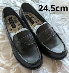 Item thumbnail for item 3184622d-5bfe-4f92-8383-68e877fc0641