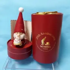 ★ノルディカニッセ　20周年限定品　ケーキを持った　サンタ★