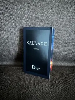 Dior SAUVAGE パルファム サンプルサイズ