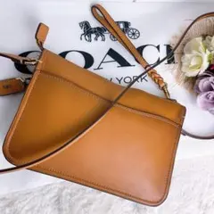 極美品☆COACHコーチ ショルダーバッグ 本革レザー キャメル レトロ