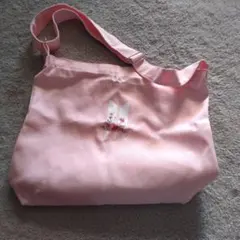 Item thumbnail for item 82b1555e-1ad0-4df1-afe7-12f2be038c70