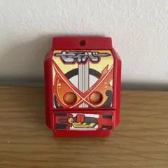 ゴチゾウ　仮面ライダーセイバー