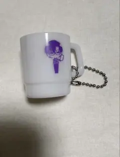 カラフルピーチ もふくんマグカップ風キーホルダー