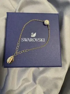 Swarovski ゴールド ブレスレット　貝殻　風