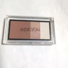 ADDICTION ブラッシュトリニティ001 3色パレットのサムネイル