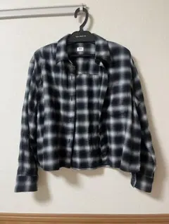 UNIQLOフランネルボクシーシャツ