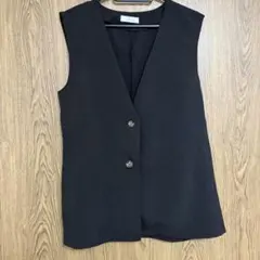 Linoluce ベスト ブラック　しまむら