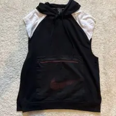 NIKE ナイキ　Tシャツ　トレーナー　半袖　パーカー　トレーニングウェア