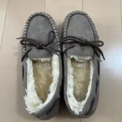 UGG モカシン スリッポン グレー23cm - メルカリ