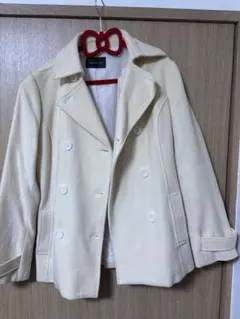 クリーム色 ダブルブレスト ピーコート