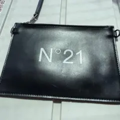 N°21 N°21 ヌメロヴェントゥーノ　ポーチ　ショルダーバッグ