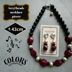 マーブルレッドビーズ&パールのネックレスとピアスのセット