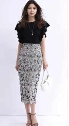 ☆美品　ジャスグリッティー　配色レーススカート1