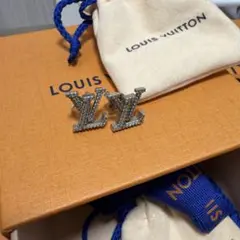 2026年最新】LOUIS VUITTON カラー：シルバー系 レディース ピアス(両