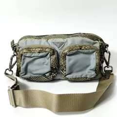 PRADA ワンショルダーバッグ ミニサイズ パイソン 3角ロゴ