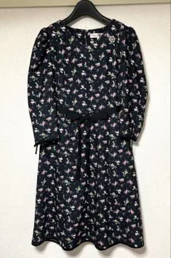 ⭐️新品未使用⭐️ スーパービューティ 花柄ひざ丈ワンピース 44