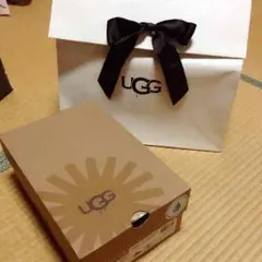 UGG スリッパ・ルームシューズ
