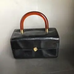 黒レザー ボックス型ハンドバッグ　本革