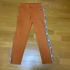 Item thumbnail for item fe6cfbea-ce7a-42cc-90b9-e76e89a2e660