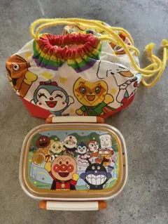 アンパンマン 子ども用弁当箱と巾着袋セット
