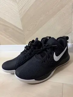 NIKE スニーカー LEBRON WITNESS 3 ブラック ホワイトのサムネイル