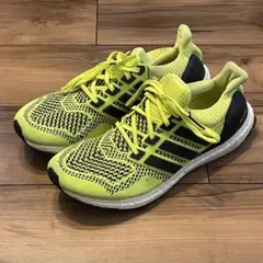 【日常からランまで】adidas Ultra boost ネオンイエロー28cm