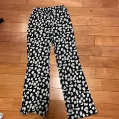 jouetie イージーフレアパンツのサムネイル