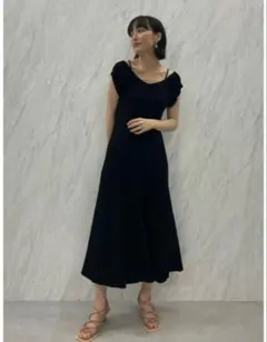 【最終値下！】ストラップニットワンピース