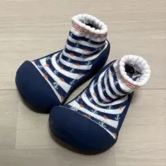 Attipas（アティパス）11.5cm ファーストシューズ ソックスシューズ