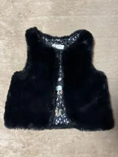 H&M ファーベスト 未使用 4-6歳