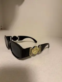 小物 00s Versace archive sunglasses y2k Black 00s Versace archive sunglasses y2k Black - メルカリ