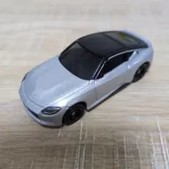 非売品トミカ NISSAN　フェアレディＺ トミカ KWAM036056 日産 フェアレディZ NISMO (Brilliant White Pearl
