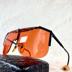 Item thumbnail for item 8b17d53b-1eac-4a53-b8a3-f7d6f893cbbd