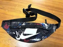 NIKE ナイキ ウエストポーチ ボディバッグ ブラック 総柄