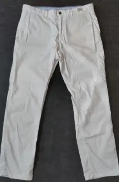 大きなsize36インチ（約94センチ）トミー・ヒルフィガー　ホワイト チノパン