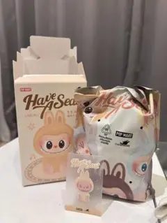 POP MART Have A Seat Labubu ぬいぐるみ