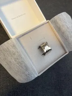 ほぼ新品】58 TOM WOOD Crest Ring 指輪 - メルカリ