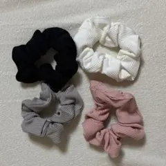 シュシュ 4つセット ミニサイズ　黒グレー白ピンク